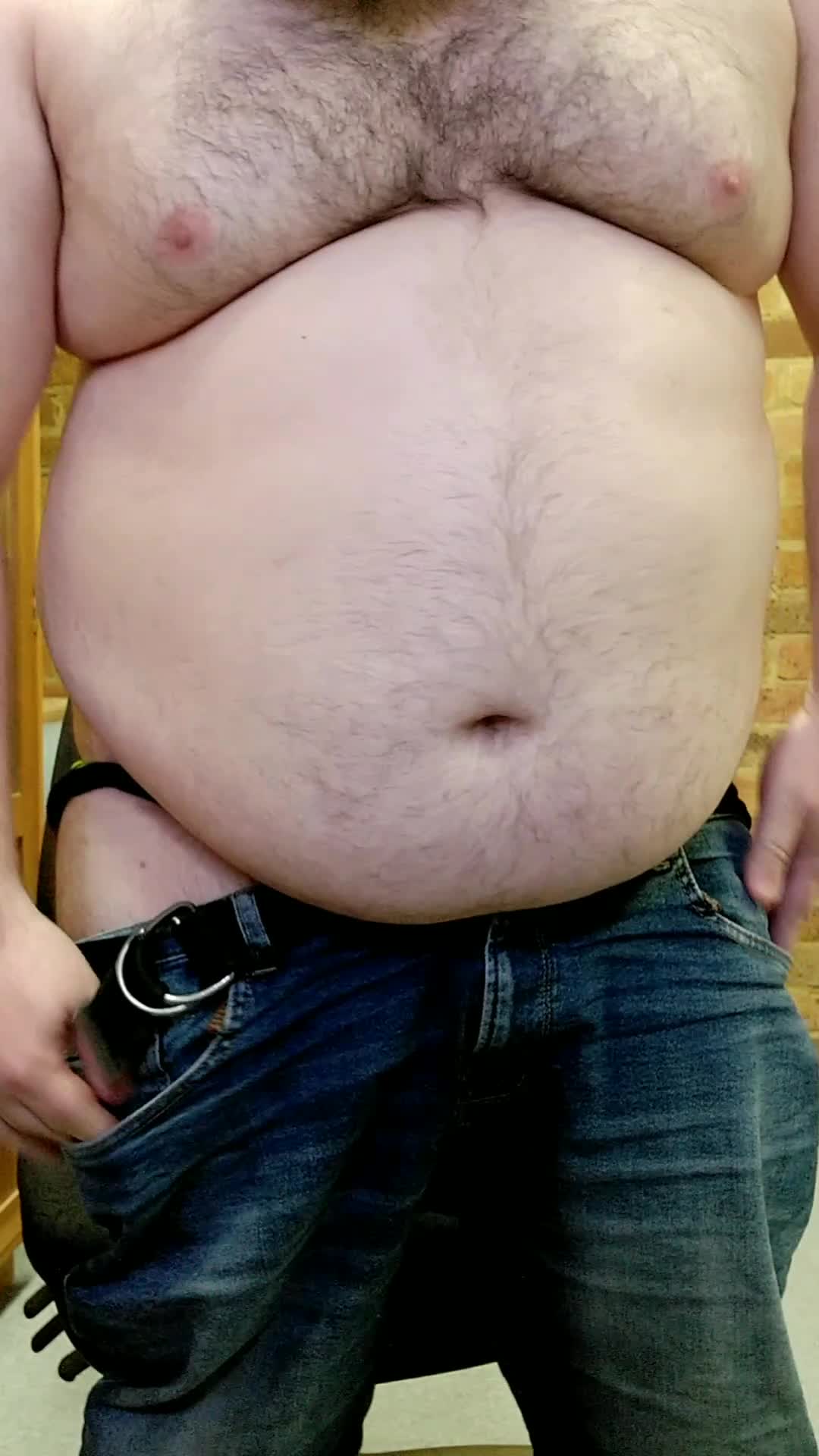 Showing off and playing with my belly - November 2020 119kgs